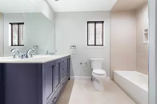33 Green Valley Ct, Secaucus, NJ 07094 - Photo 16