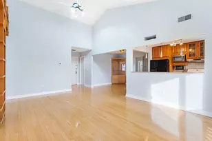 33 Green Valley Ct, Secaucus, NJ 07094 - Photo 8