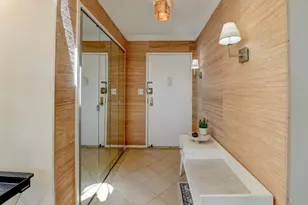 1528 Harmon Cove Tower, Secaucus, NJ 07094 - Photo 38