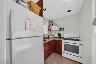 121 Country Club Dr, Union Township, NJ 07083 - Photo 34