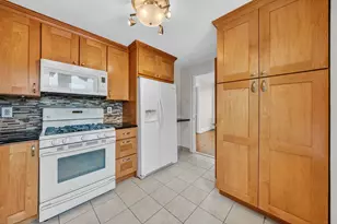 3444 John F. Kennedy Blvd, Jersey City, NJ 07307 - Photo 14