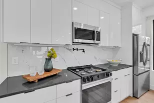 82 Pamrapo Ave, Jersey City, NJ 07305 - Photo 12