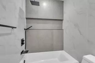 82 Pamrapo Ave, Jersey City, NJ 07305 - Photo 16