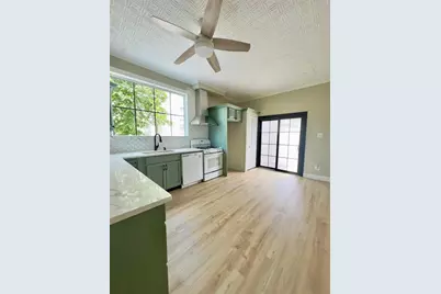 6 Duncan Ct #2, Jersey City, NJ 07305 - Photo 2
