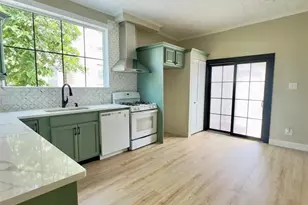 6 Duncan Ct, Jersey City, NJ 07305 - Photo 2