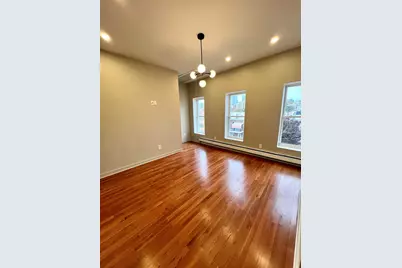 25 Whitman Ave, Jersey City, NJ 07306 - Photo 18