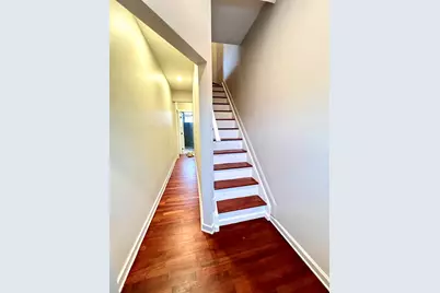 25 Whitman Ave, Jersey City, NJ 07306 - Photo 16