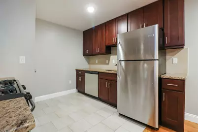 381 Communipaw Ave #2B, Jersey City, NJ 07304 - Photo 4