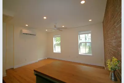 142 Sussex St #3, Jersey City, NJ 07302 - Photo 6