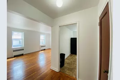 965 Avenue C #3, Bayonne, NJ 07002 - Photo 6