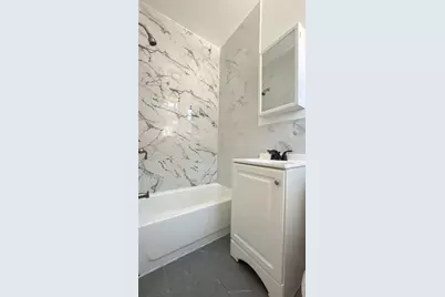 397 Avenue C #101, Bayonne, NJ 07002 - Photo 8