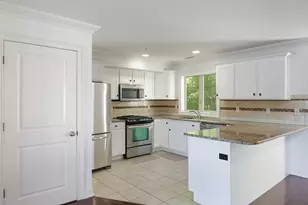 1625 Paterson Plank Rd, Secaucus, NJ 07094 - Photo 12
