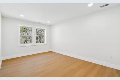 662 Summit Rd, Union Township, NJ 07083 - Photo 24