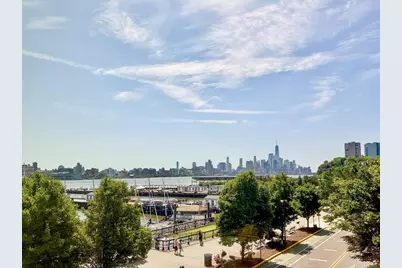 2 Constitution Ct #302, Hoboken, NJ 07030 - Photo 12