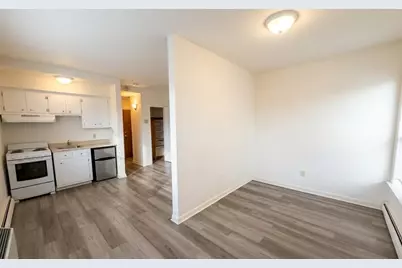 325 1st St #6, Carlstadt, NJ 07072 - Photo 2