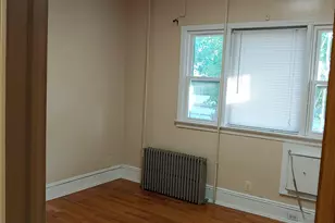 188 North St, Jersey City, NJ 07307 - Photo 4