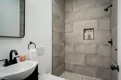 307 Arlington Ave, Jersey City, NJ 07304 - Photo 6