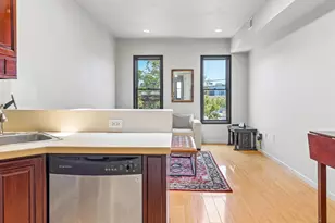 209 Webster Ave, Jersey City, NJ 07307 - Photo 8