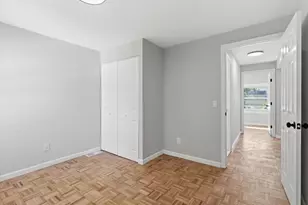 2 Laurel Ct, Jersey City, NJ 07302 - Photo 8