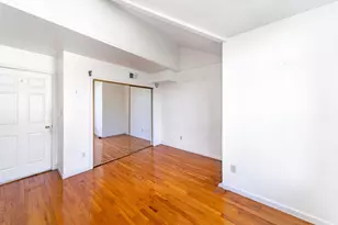57 Western Ave, Jersey City, NJ 07307 - Photo 10