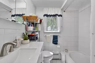 356 Avenue A, Bayonne, NJ 07002 - Photo 8