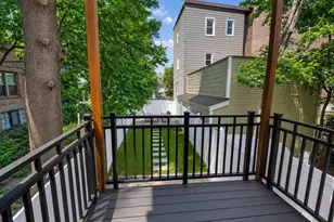 13 Britton St, Jersey City, NJ 07306 - Photo 32
