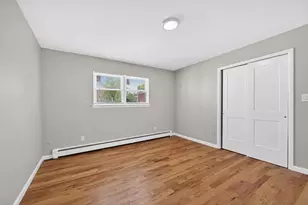 42 Lienau Pl, Jersey City, NJ 07306 - Photo 16