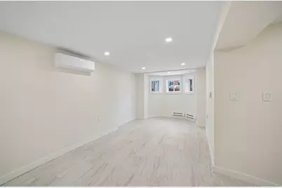 62.5 Oak St #1, Jersey City, NJ 07304 - Photo 2