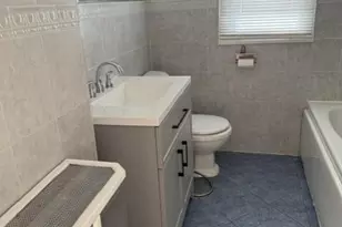 30 Newark Bay Ct, Bayonne, NJ 07002 - Photo 6