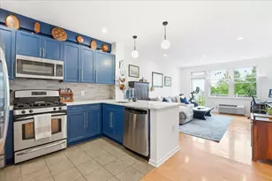 15 Freedom Way, Jersey City, NJ 07305 - Photo 1
