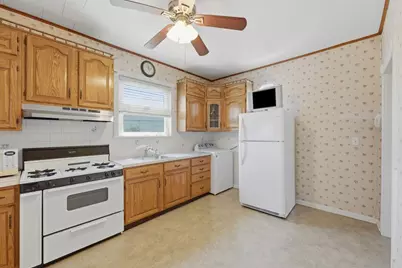 122 Avenue A, Bayonne, NJ 07002 - Photo 22