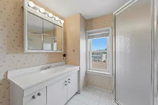122 Avenue A, Bayonne, NJ 07002 - Photo 30