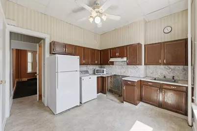 122 Avenue A, Bayonne, NJ 07002 - Photo 10