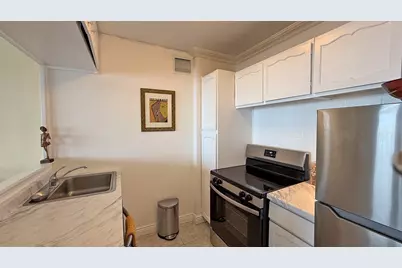 380 Mountain Rd #2006, Union City, NJ 07087 - Photo 10