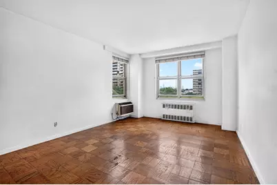10 Huron Ave #7S, Jersey City, NJ 07306 - Photo 16
