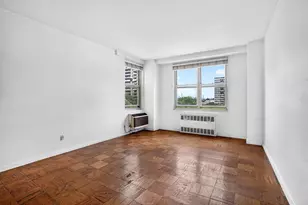 10 Huron Ave, Jersey City, NJ 07306 - Photo 16
