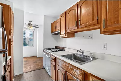 10 Huron Ave #7S, Jersey City, NJ 07306 - Photo 12