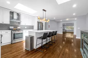 46 W 43rd St, Bayonne, NJ 07002 - Photo 2