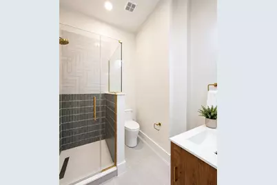 7 Pierce Ave, Jersey City, NJ 07307 - Photo 14