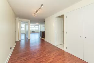 7004 Blvd E, Guttenberg, NJ 07093 - Photo 6