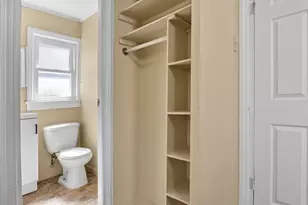 90 W 43rd St, Bayonne, NJ 07002 - Photo 10