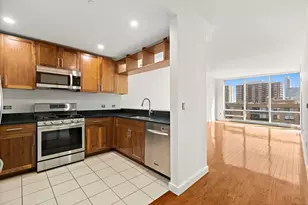 20 Newport Pkwy, Jersey City, NJ 07310 - Photo 10