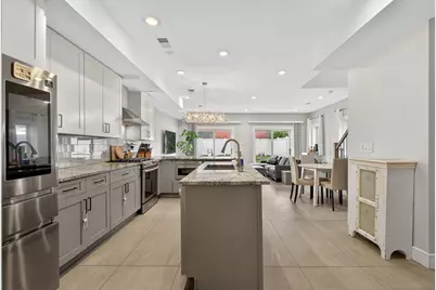 1175 Summit Ave #2, Jersey City, NJ 07307 - Photo 4