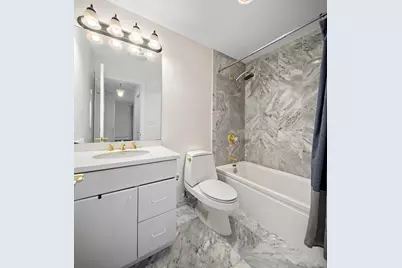 206 Shearwater Ct West #60, Jersey City, NJ 07305 - Photo 10