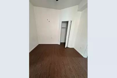 190 Clinton Ave #4, Jersey City, NJ 07306 - Photo 8