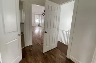 25 Kelly Pkwy, Bayonne, NJ 07002 - Photo 12
