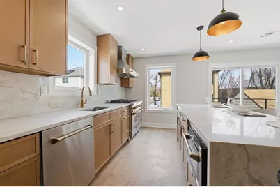 138A Weigands Lane, Secaucus, NJ 07094 - Photo 4
