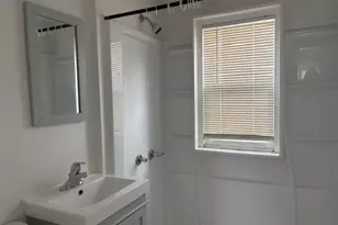 166 Rochelle Ave, Rochelle Park Township, NJ 07652 - Photo 4