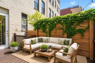 206 6th St, Jersey City, NJ 07302 - Photo 1