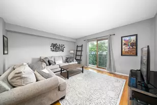 536 Grand St, Hoboken, NJ 07030 - Photo 2
